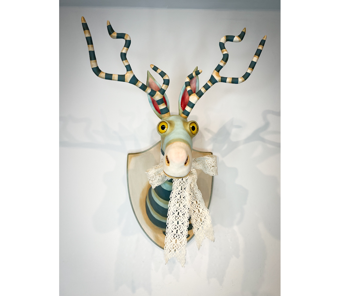 "Pinicola" - Valency Genis | Mixed Media Sculpture